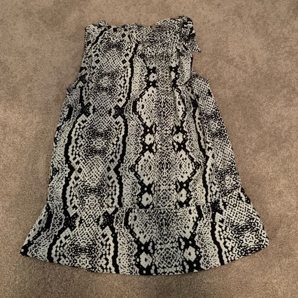 LOFT Tops - Ann Taylor Silk Blend Sleevless Blouse Snake Print
